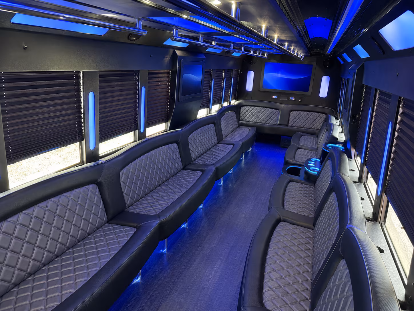 Fort Worth Birthday, Sweet 16, & Quinceañera Transportation party bus exterior