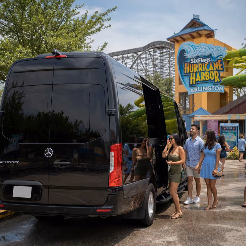 Hurricane Harbor Arlington