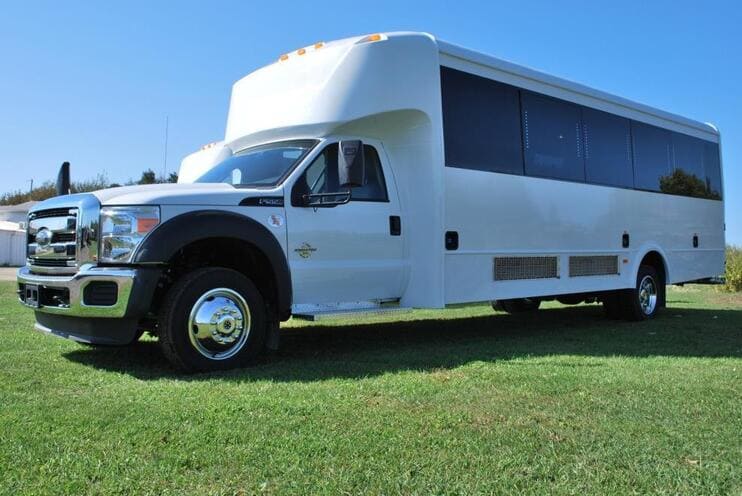 Midland 15-35 Passenger Minibuses